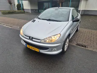 Peugeot 206 CC 1.6-16V CC Quiksilver Cabrio Leer Apk 03-27