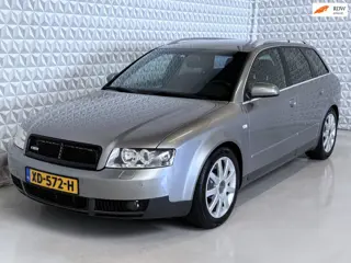 Audi A4 Avant 3.0 Exclusive Automaat S-Line (2003)