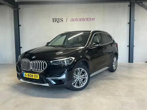BMW X1 sDrive20i xLine - Org NL - Trekhaak - Head-Up - Navi Plus - Leder - Stoelverwarming