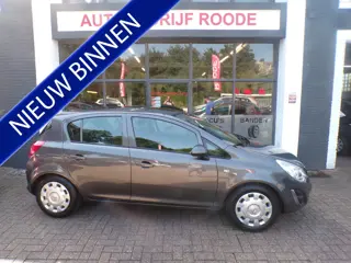 Opel Corsa 1.2-16V Design Edition AIRCO,LEDER,TREKHAAK,APK !!! LET OP DONDERDAG EN VRIJDAG TROPEN TI