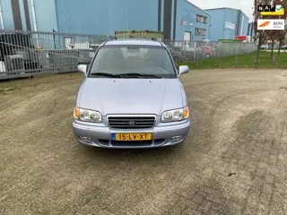 Hyundai Trajet 2.0i-16V GLS AUTOMAAT !!!