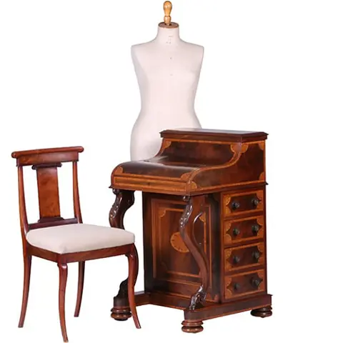 Uitzonderlijk rijk uitgevoerde Davenport met "harlekijn"  de ultieme blikvanger