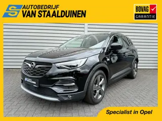 Opel Grandland X 1.2 Turbo 130pk Innovation | Lederen stoelen | Trekhaak | Stoel ventilatie | Stoelv