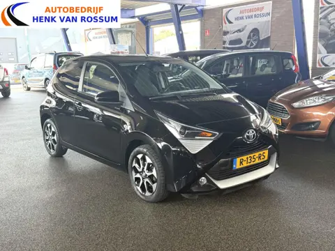 Toyota Aygo 1.0 VVT-i x-joy Climate-control | Carplay | Camera | Cruise | stoelverwarming.