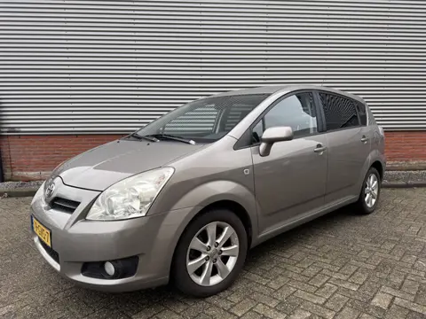 Toyota Verso 1.8 VVT-i Luna | Airco | Cruise Control | Trekhaak | Nette auto |