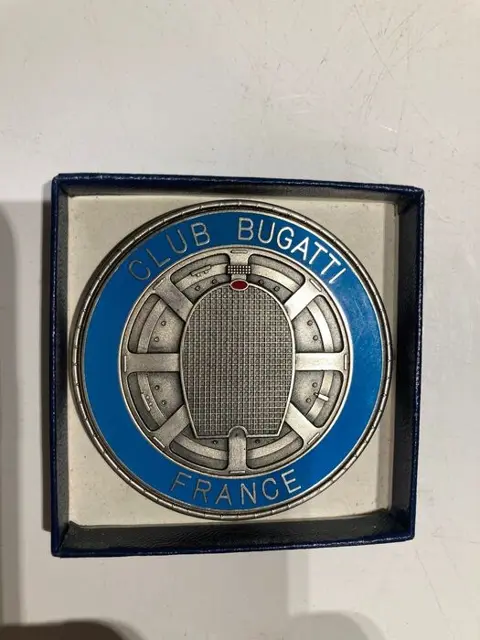 Decoratief object - Medaille Bugatti - Bugatti