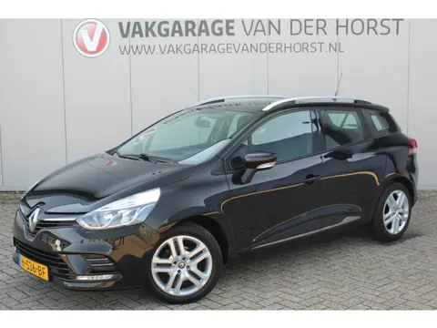 Renault Clio Estate 0.9-90pk TCe Zen. Nette en praktische Renault Clio Estate voor nog jaren comfort