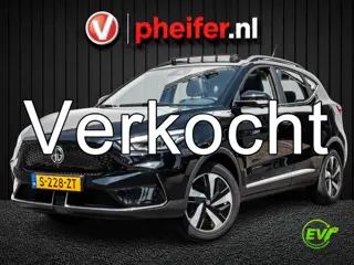 MG ZS EV Long Range Luxury 70 kWh SOH 97% Trekhaak/ Panoramadak/ 360 Camera/ Blindspot/ Leer/ Stoelv