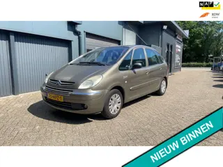 Citroen Xsara Picasso 1.6i-16V 129.000km. 2e eig. Clima Cruise Trekhaak 1200kg.