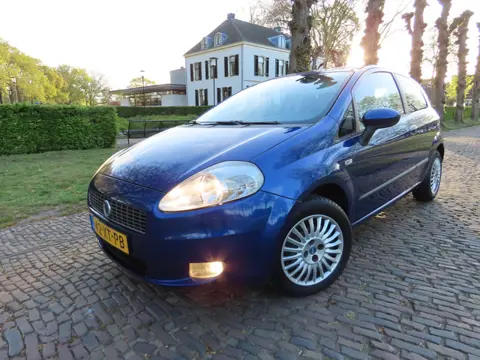 Fiat Grande Punto 1.4 Dynamic Airco Cruisecontrol Stuurbekrachtiging