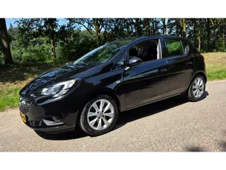 Opel Corsa 1.4 Favourite - NL Auto - 2e Eigenaar - 5 Deurs