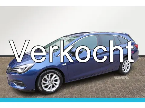 Opel Astra Sports Tourer 1.4 Elegance automaat. 146pk, Navigatie, set winterwielen!