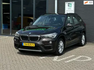 BMW X1 SDrive18i High Executive/1STE EG/AUTOMAAT/DEALER ONDERHOUDEN!!