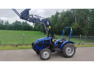 mahindra Lenar 4wd tractor 25 pk met voorlader slechts 381 uur !! MARGE