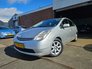 Toyota Prius 1.5 VVT-i Comfort MEENEEMPRIJS ZONDER GARANTIE