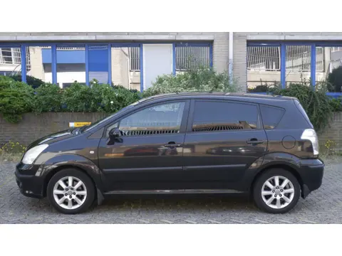Toyota Verso 1.8 VVT-i Dynamic 7-zits aut.
