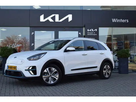 Kia e-Niro ExecutiveLine 64 kWh | Memory | Stoelverwarming+Ventilatie | Adaptieve Cruise Control | T
