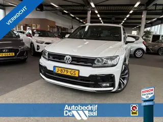 Volkswagen Tiguan 1.5 TSi 150pk DSG Highline Business R-Line CAMERA/VIRTUAL/20INCH/ORYX WHITE PEARL
