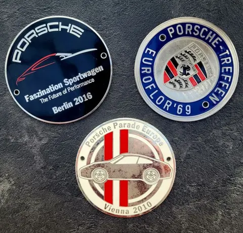 Embleem/mascotte/kenteken - 3 Badge Porsche - Porsche - Na