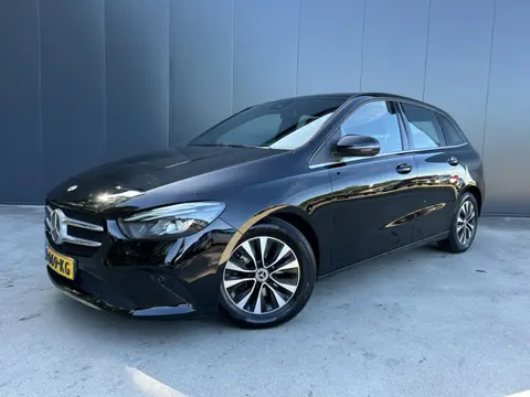 Mercedes-Benz B-Klasse 180 AUTOMAAT Business Solution 1e EIGENAAR CAMERA CRUISE NAVI ECC LMV