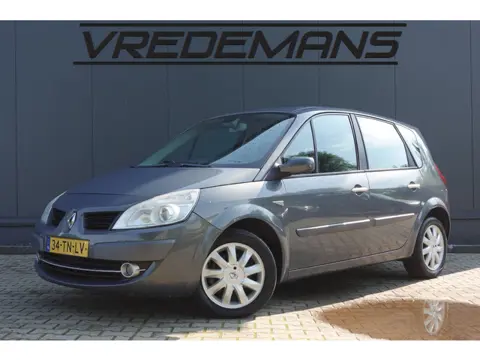 Renault Scénic 1.6-16V Tech Line