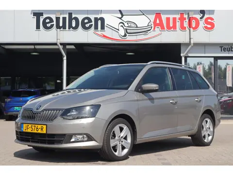 Skoda Fabia Combi 1.2 TSI Style Businessline Pro | Panoramadak | Trekhaak | Navi full map | Stoelver
