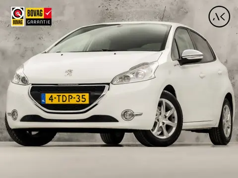 Peugeot 208 1.2 VTi Sport (SCHERM, CRUISE, PARKEERSENSOREN, SPORTSTOELEN, GETINT GLAS, NIEUWE APK, N
