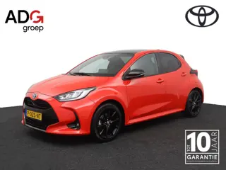 Toyota Yaris 1.5 Hybrid Executive | Navigatie |  Stoel en stuurverwarming | Panoramadak | Leder-stof