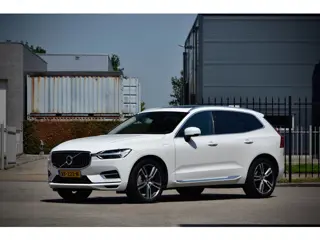 Volvo XC60 2.0 T8 Twin Engine AWD Inscription / NL auto / 1e Eig. / Luchtvering / Pano