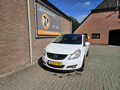 Opel Corsa 1.4-16V Edition (bj 2009)