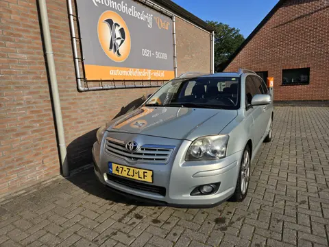 Toyota Avensis wagon 2.0 VVTi Luna Business (bj 2008)