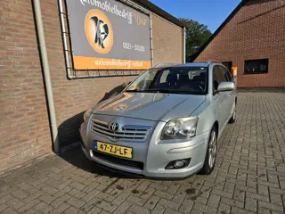 Toyota Avensis wagon 2.0 VVTi Luna Business (bj 2008)