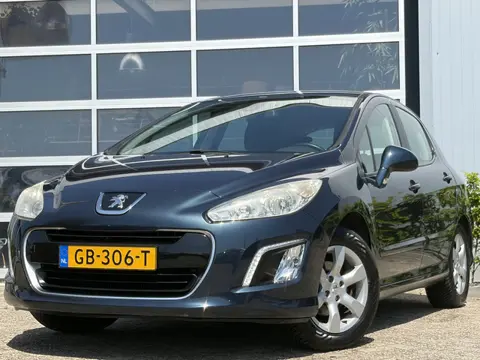 Peugeot 308 1.6 VTi Active 120pk | Bluetooth | Cruise control | Electronic climate control | Isofix 