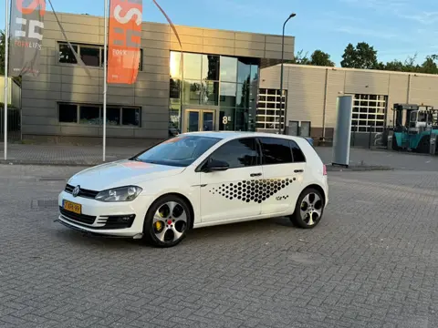 Volkswagen Golf 1.6 TDI Trendline