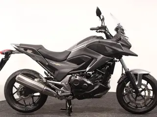 Honda NC 750 X ABS (bj 2015)