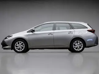 Toyota Auris Touring Sports 1.8 Hybrid Aspiration Sport (NAVI,PDC,CLIMATE,CRUISE,LANE ASSIST,SPORTST