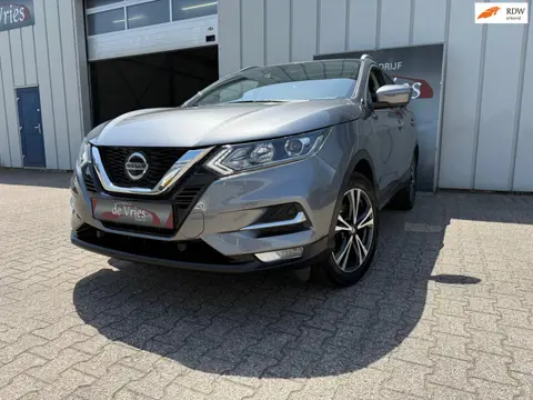 Nissan Qashqai 1.3 DIG-T Design Edition / Airco / 360 Camera / Navi / Stoelverw. / Cruise control / 