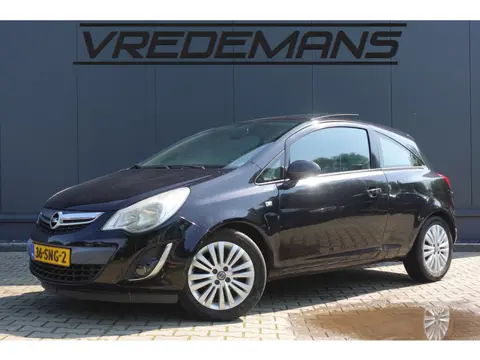 Opel Corsa 1.2-16V Cosmo Schuif-kantel/NAVI