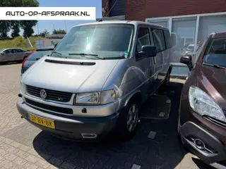 Volkswagen 7DZ Transporter Automaat !! Motor kapot