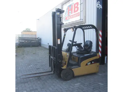Caterpillar EP16NT, elektrisch, duplomast, side shift.
