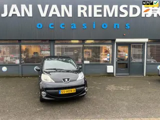 Peugeot 107 1.0-12V XS bj 2008 sportvelgen164069 nap 5 deurs