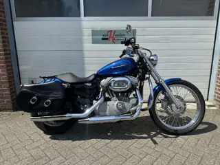 Harley-Davidson XL 883 C SPORTSTER CUSTOM (bj 2009)