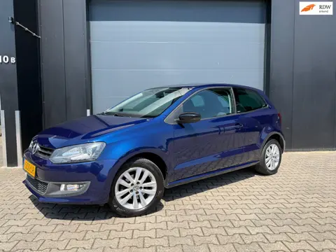 Volkswagen Polo 1.4-16V Trendline, Carplay, Airco, lichtmetaal