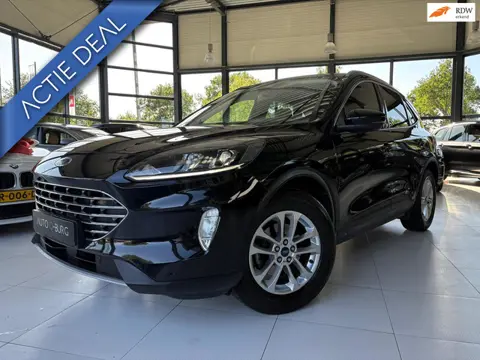 Ford Kuga 1.5 Ecoboost Titanium | Trekhaak | Stoel/Stuur Verwarming | Camera | Navi | LMV | PDC | LE