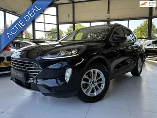Ford Kuga 1.5 Ecoboost Titanium | Trekhaak | Stoel/Stuur Verwarming | Camera | Navi | LMV | PDC | LE