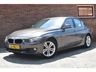 BMW 3-serie 320i Executive '12 Leder Navi