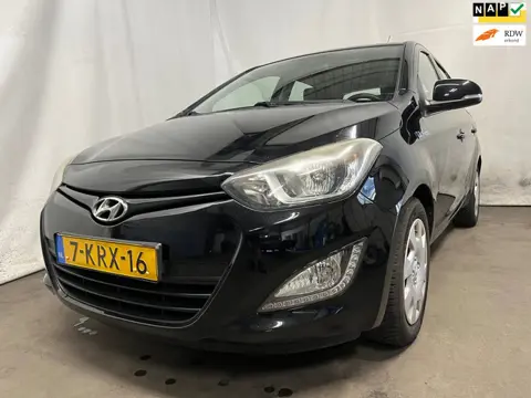 Hyundai I20 1.2i i-Motion - Schade