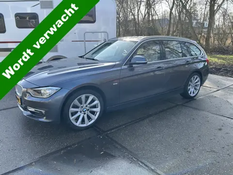 BMW 3 Serie Touring 330d xDrive High Executive (bj 2014)