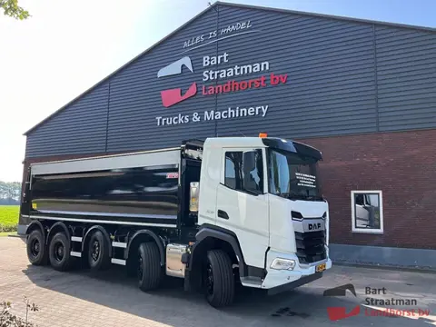 DAF XF480 10x4 mid-lift bladgeveerd met 23m³ TIBEG kipper en aluminium milieukleppen. (Nieuw) BS2042