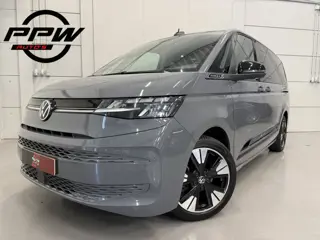 Volkswagen Multivan 1.4 eHybrid L2 BULLI EDITION 7p. PURE-GREY/TREKHAAK/19"/CAMERA/SOH 97%/ACC/STAND